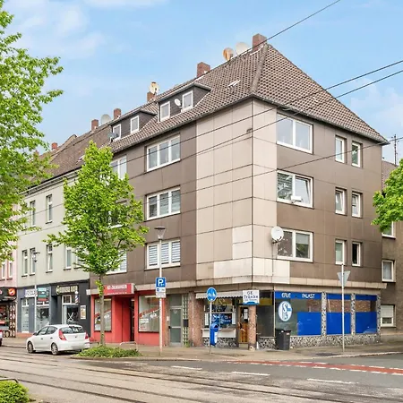 Apartment Worker Place *